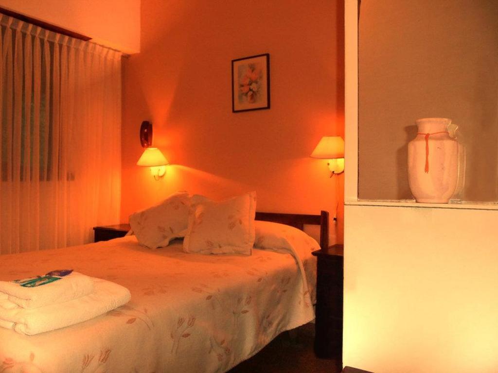 Dino'S Hotel Villa Gesell Szoba fotó