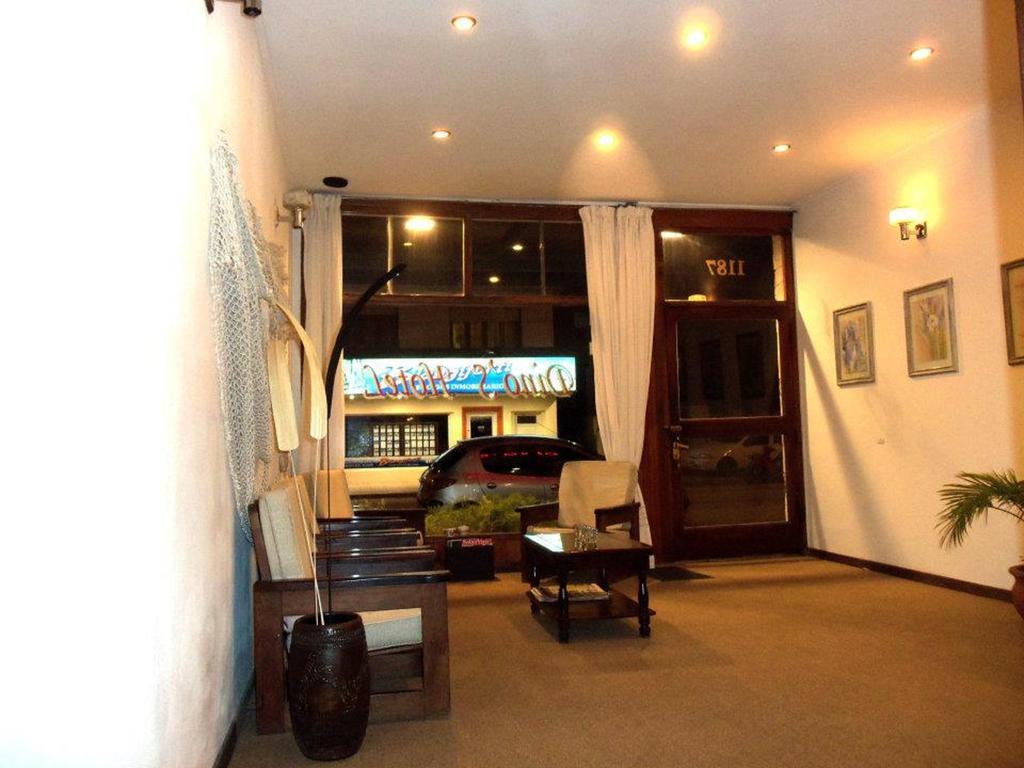 Dino'S Hotel Villa Gesell Kültér fotó